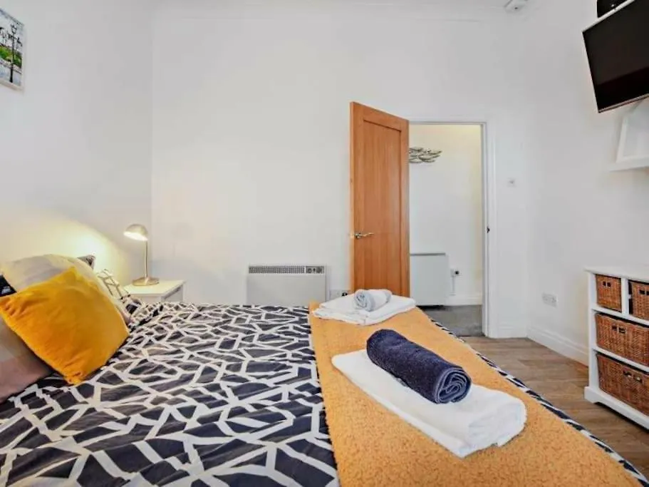 Apartment Royal Victoria Court 11,