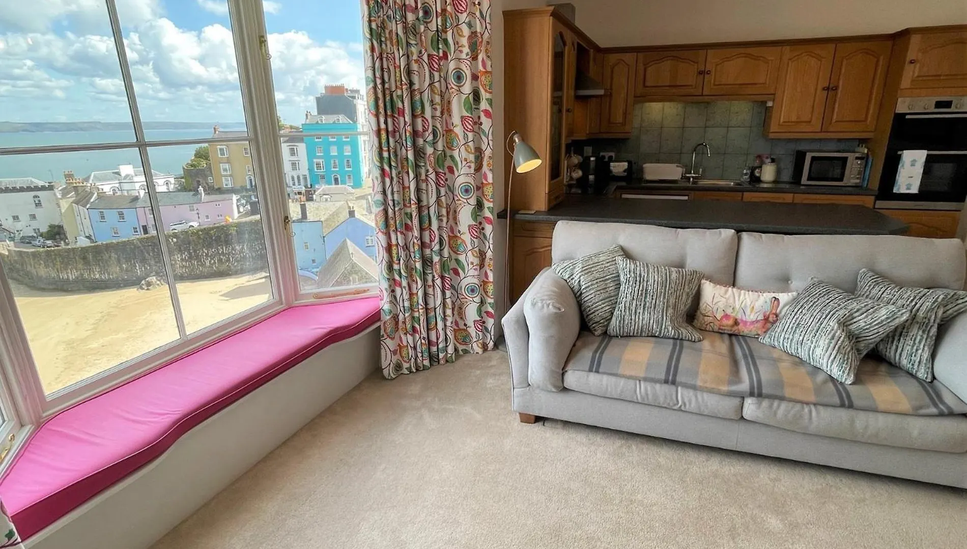 Apartment 2 Bed In 82979