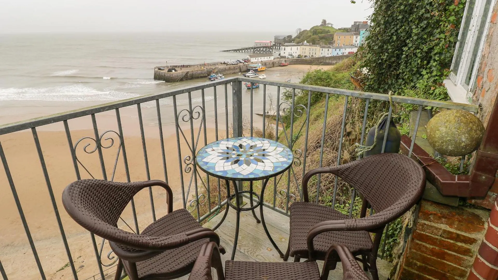 4 Appartamento Tenby