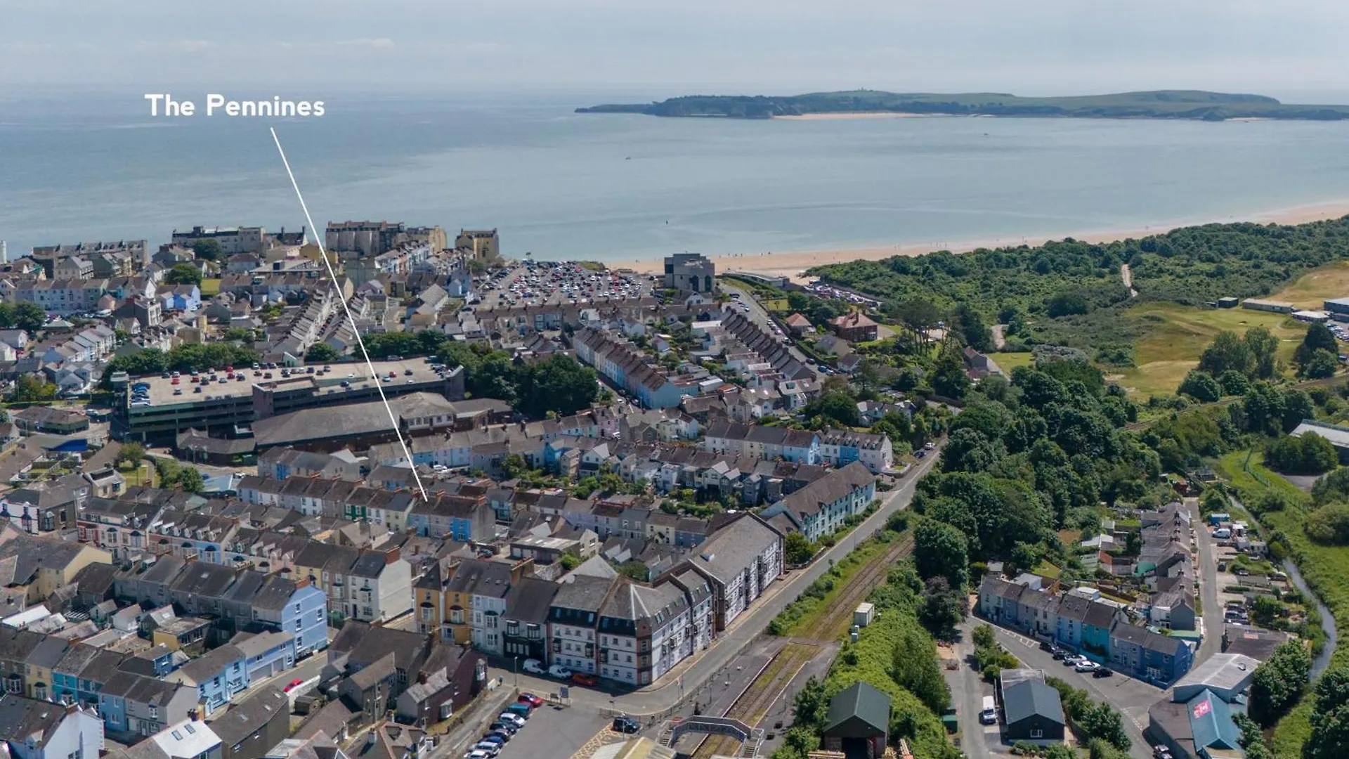 The Pennines - Close To Town And Shops Tenby