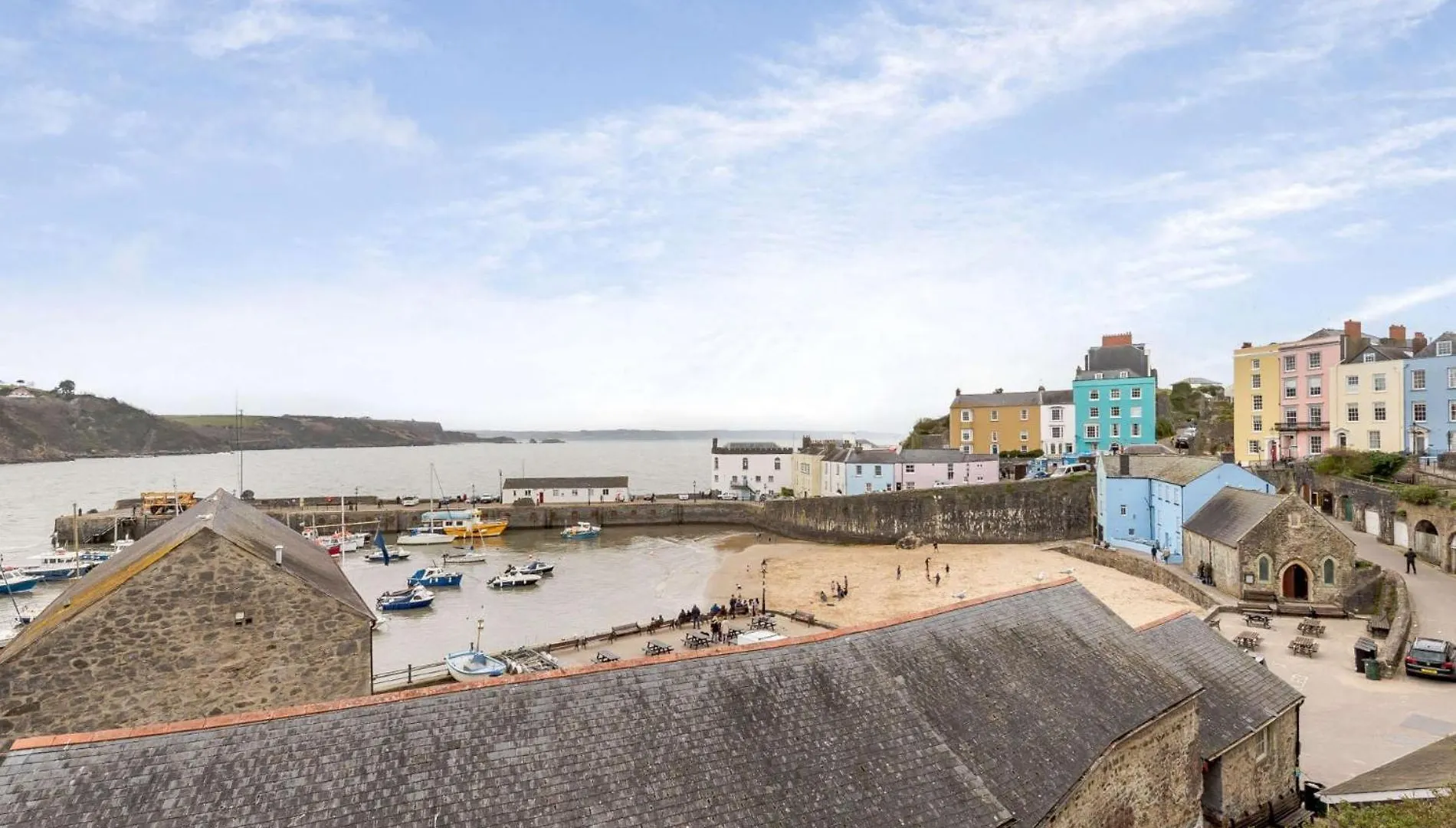 3 Bed In Fb095 Holiday home Tenby