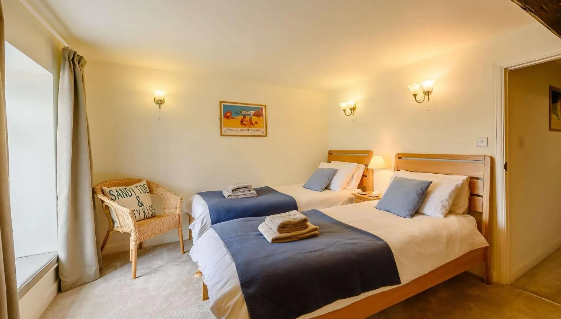3 Bed In Fb095 Holiday home Tenby
