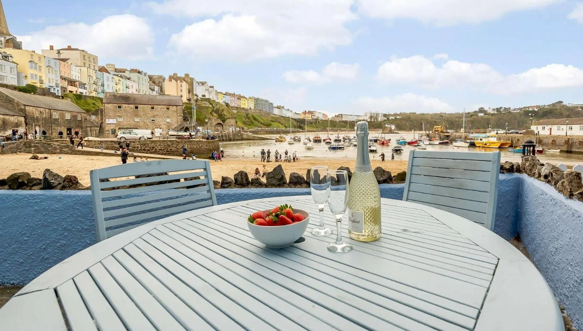 3 Bed In Fb095 Holiday home Tenby