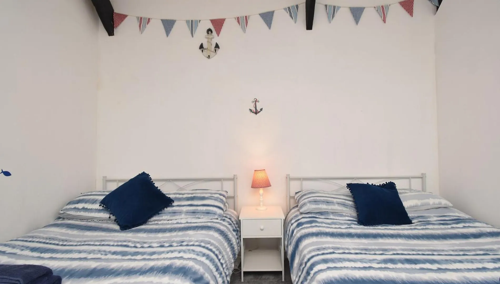 2 Bed In 86854 Holiday home