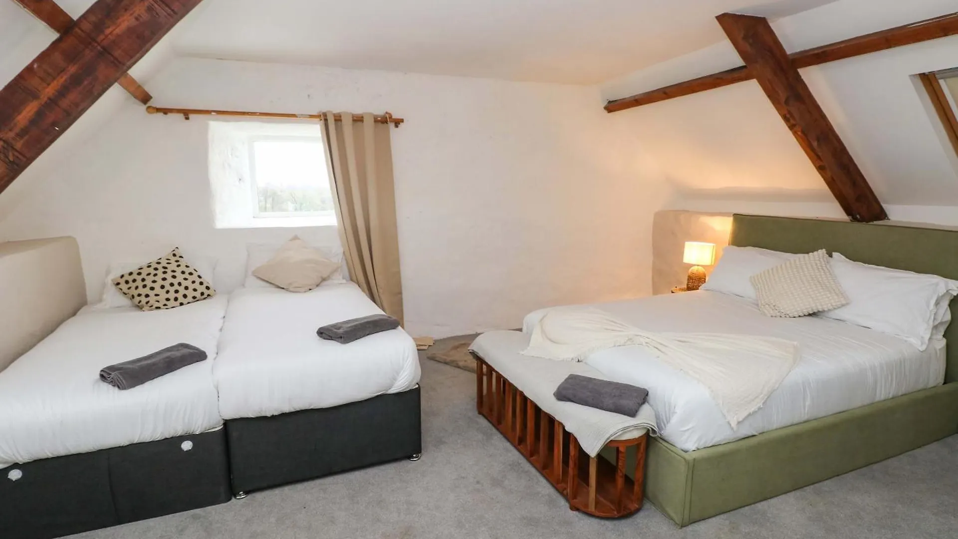 Norchard * Tenby