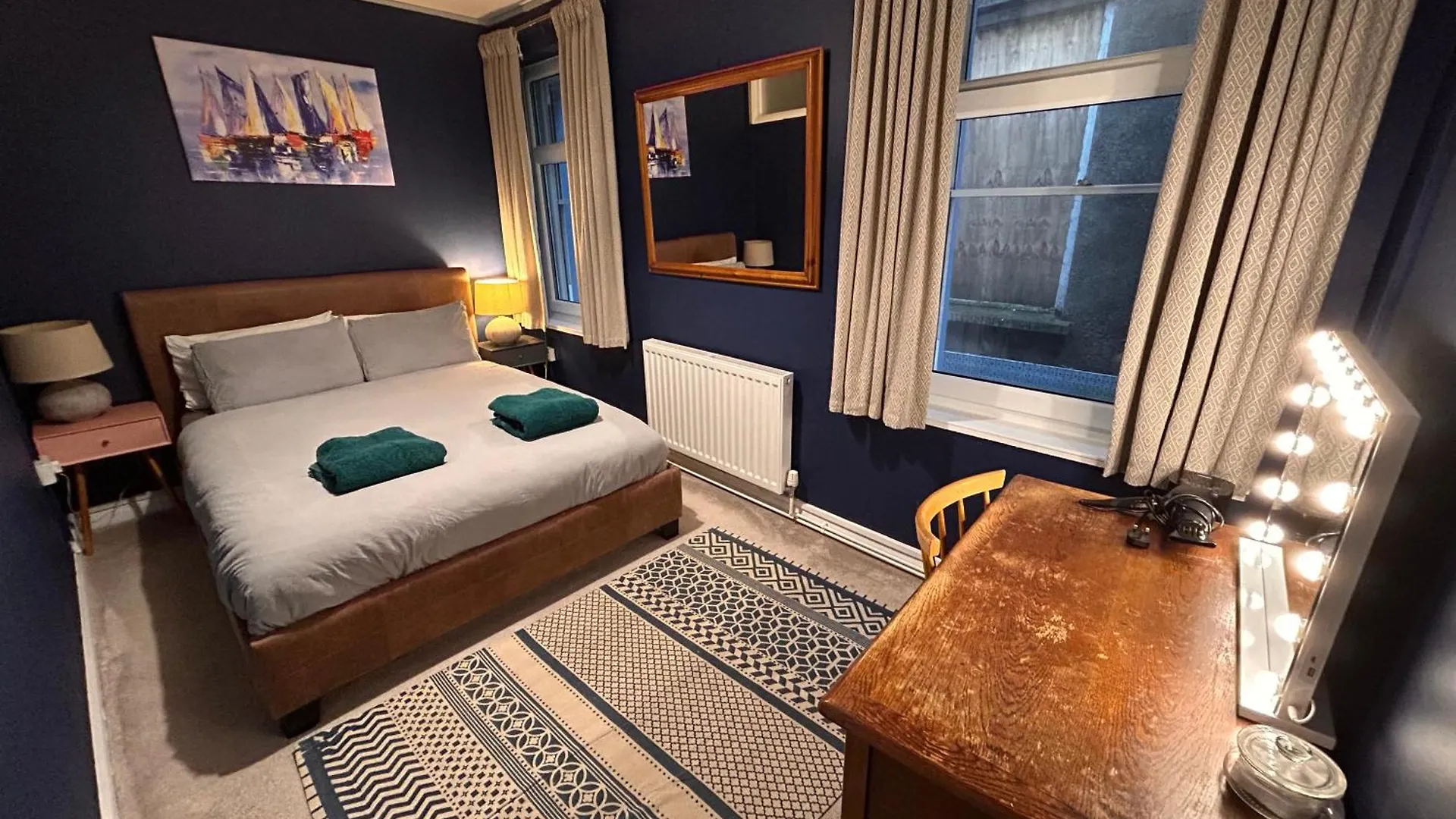 Private Pad - View Of High Street