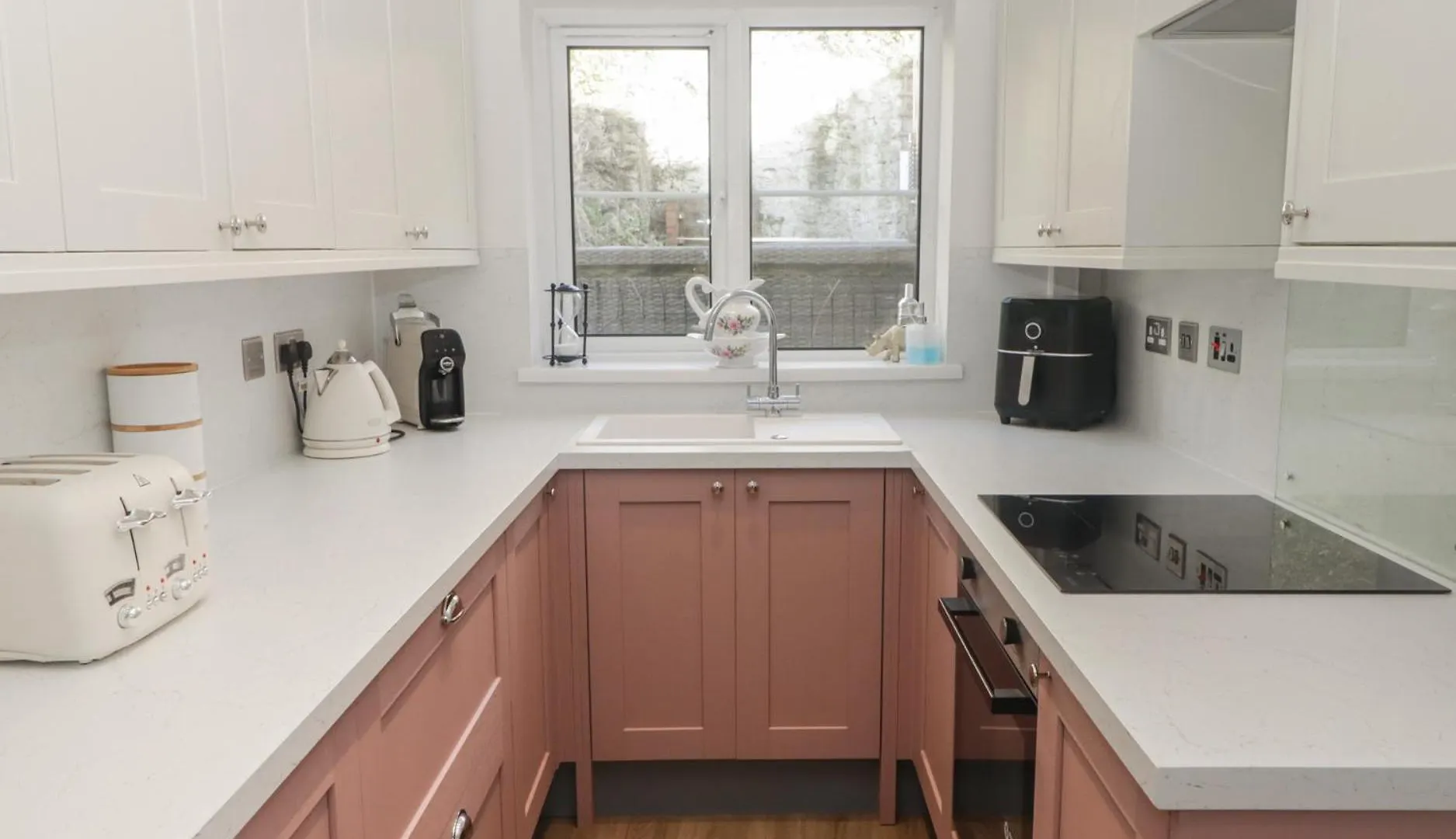 3 Somerset Place