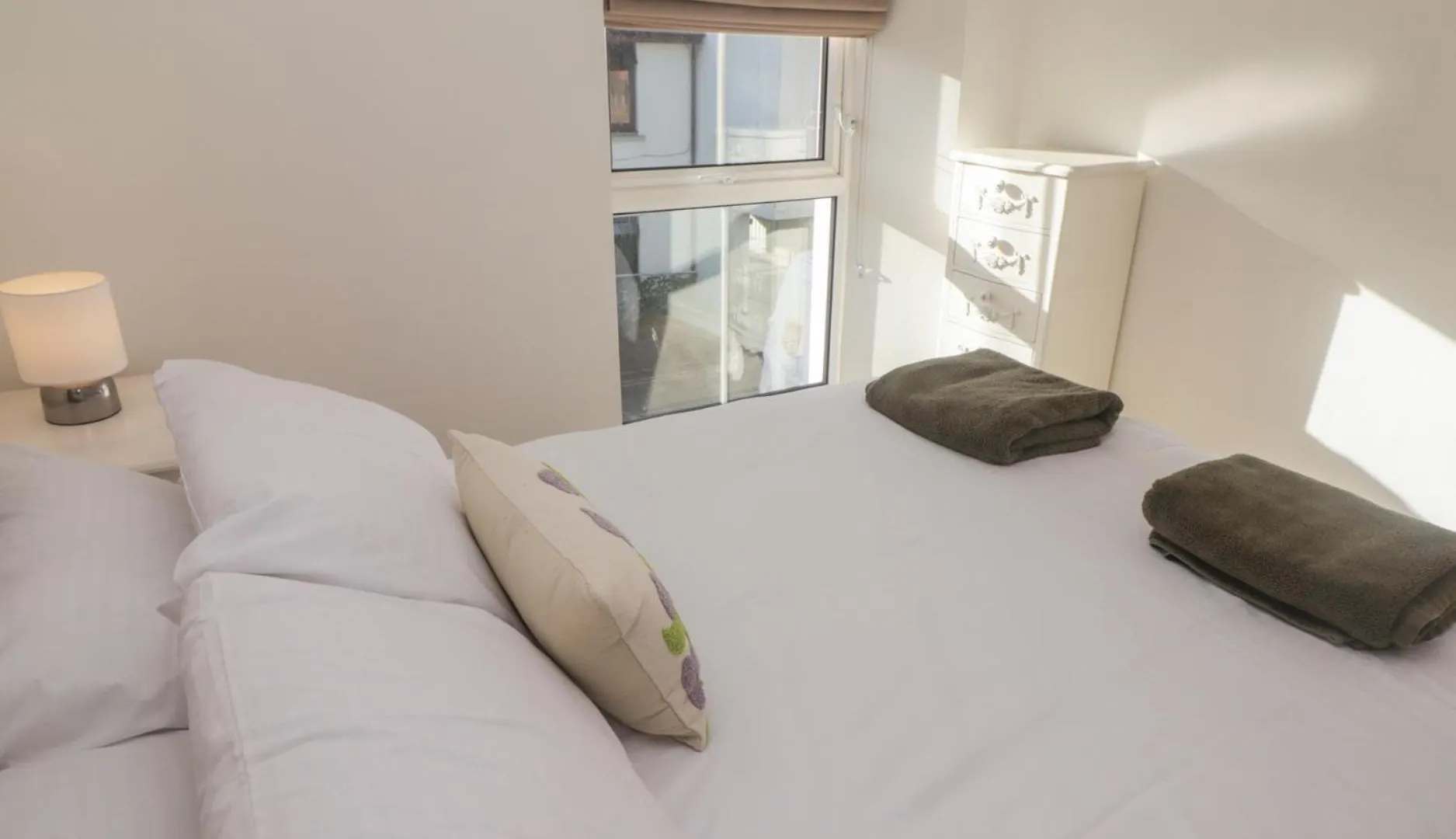 3 Somerset Place Tenby