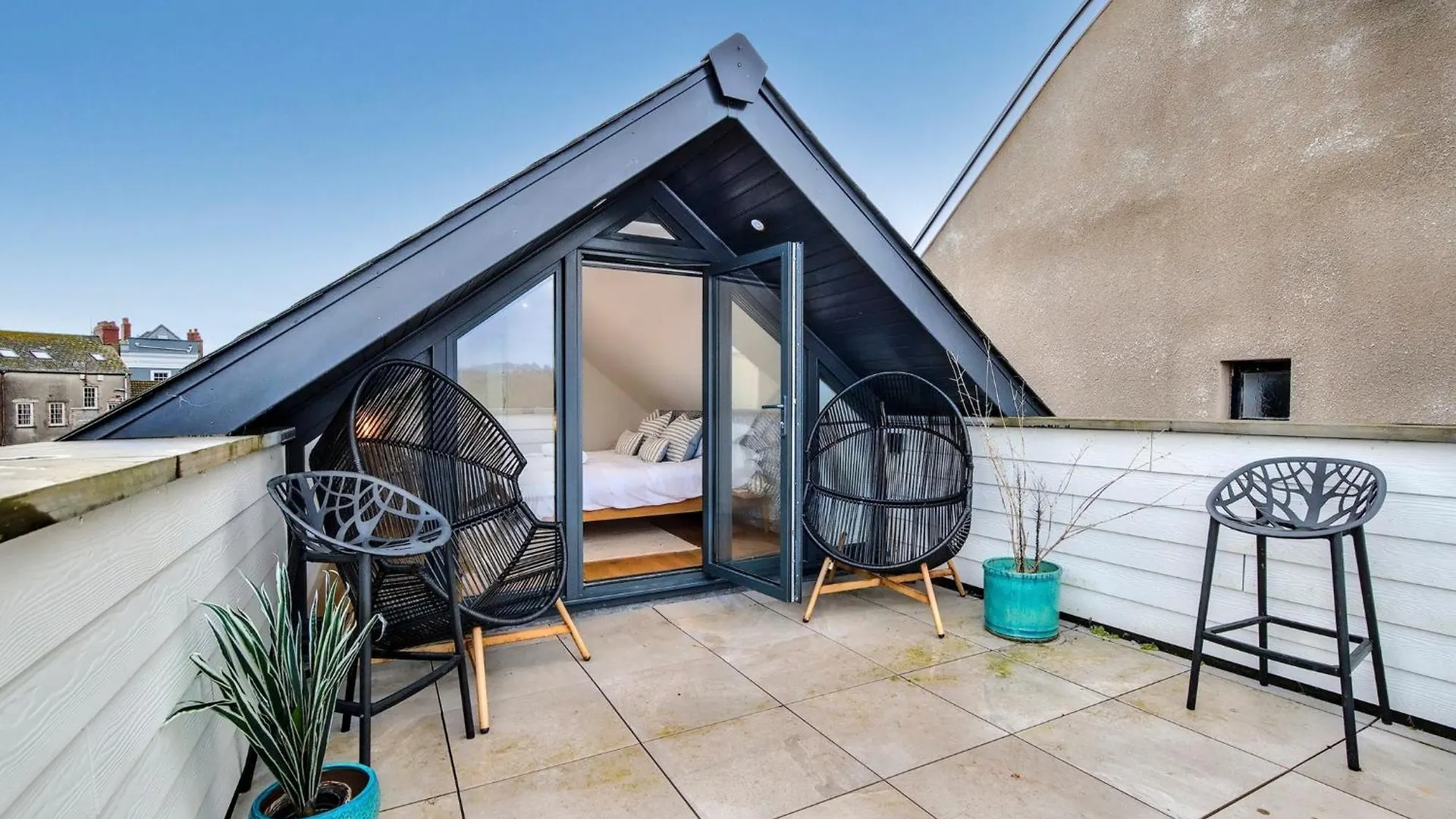 Ultra Marine - Large Roof Terrace Sea Views