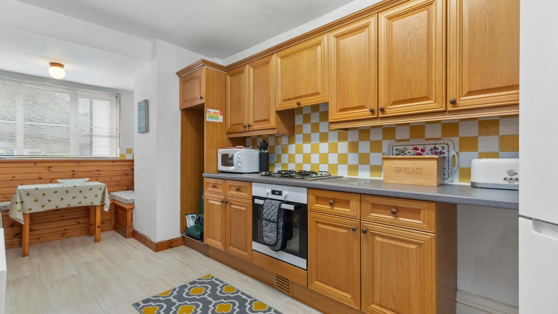 Little Rosemount - Close To Town And Shops Holiday home *