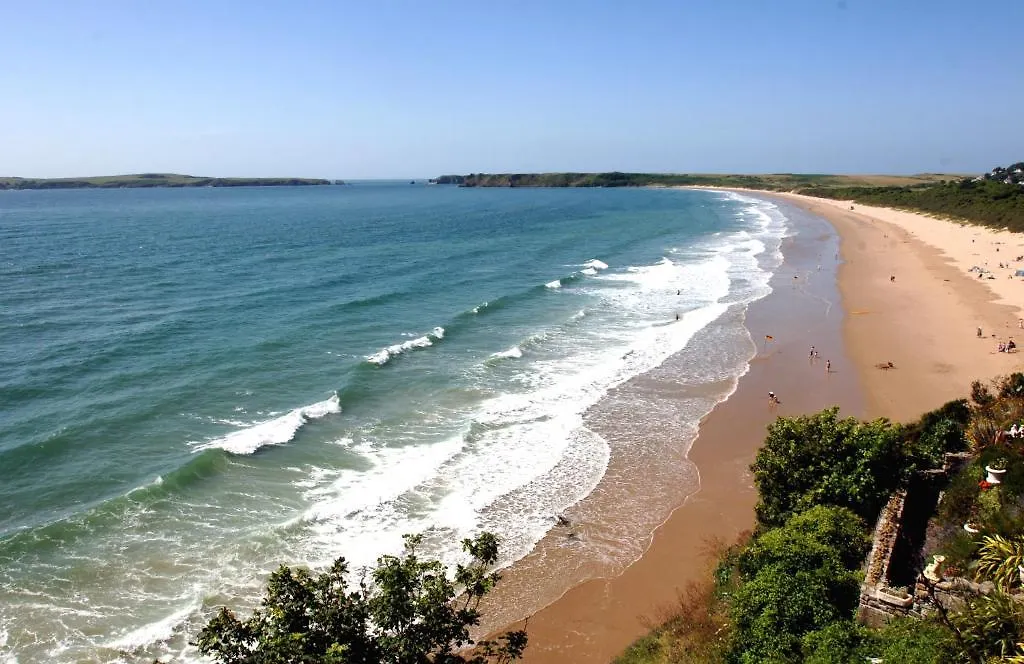 Atlantic 3* Tenby