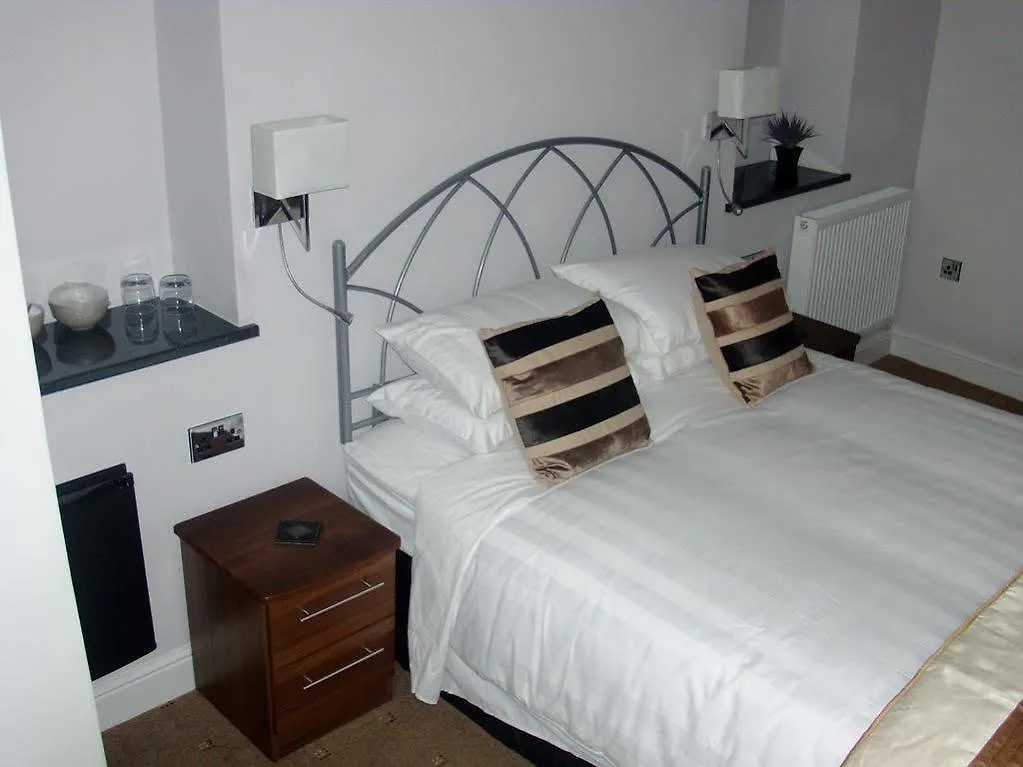 Гостевой дом Farnham 4*