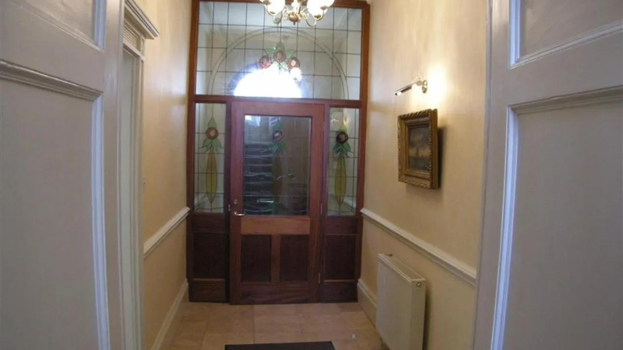 Harbour Heights Apartment Tenby