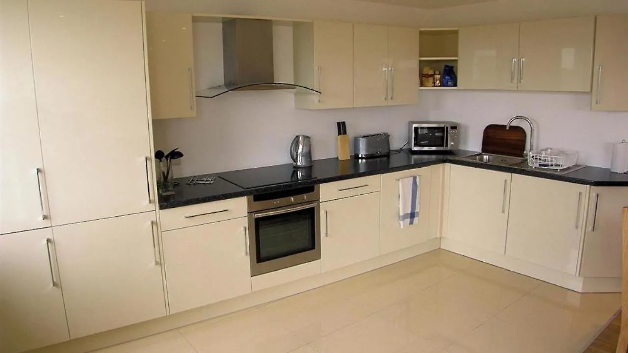 Apartment Cobourg House 6