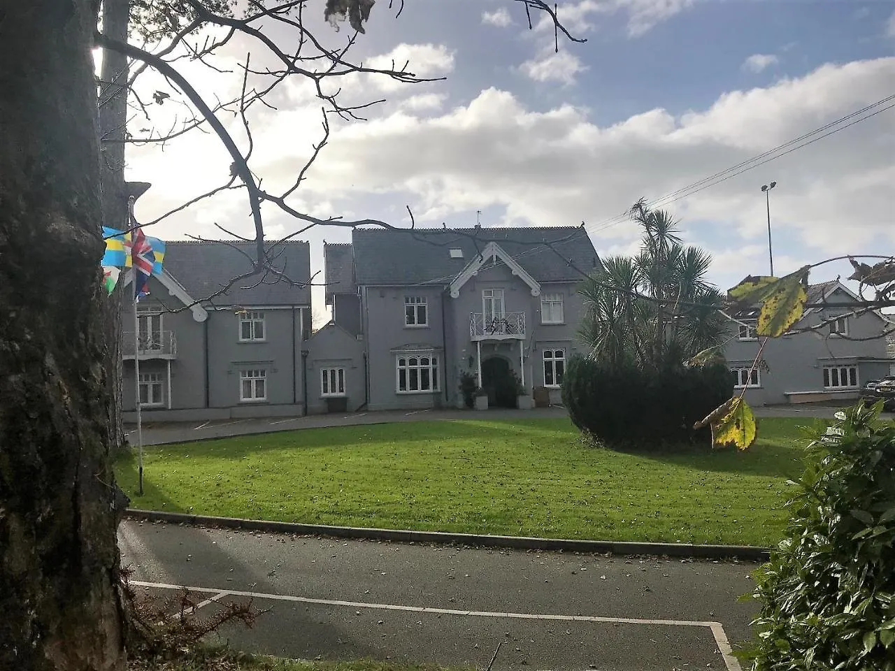 Heywood Hotel