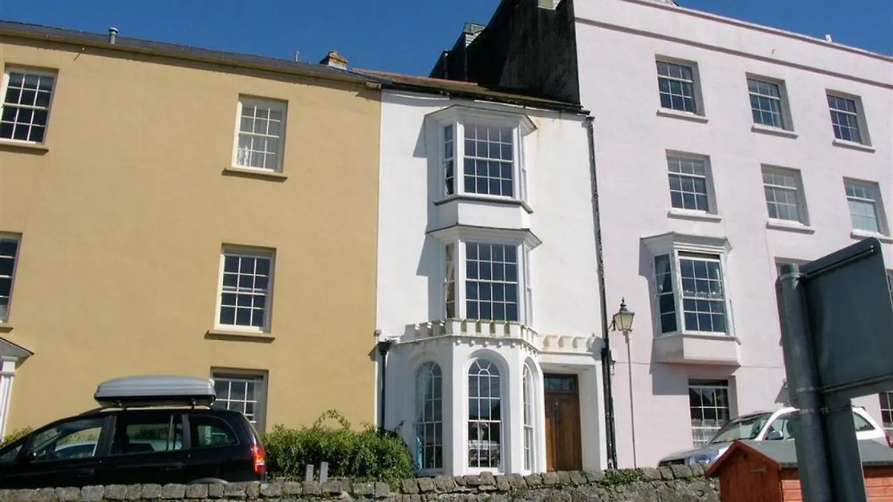 Apartment White House Flat Tenby