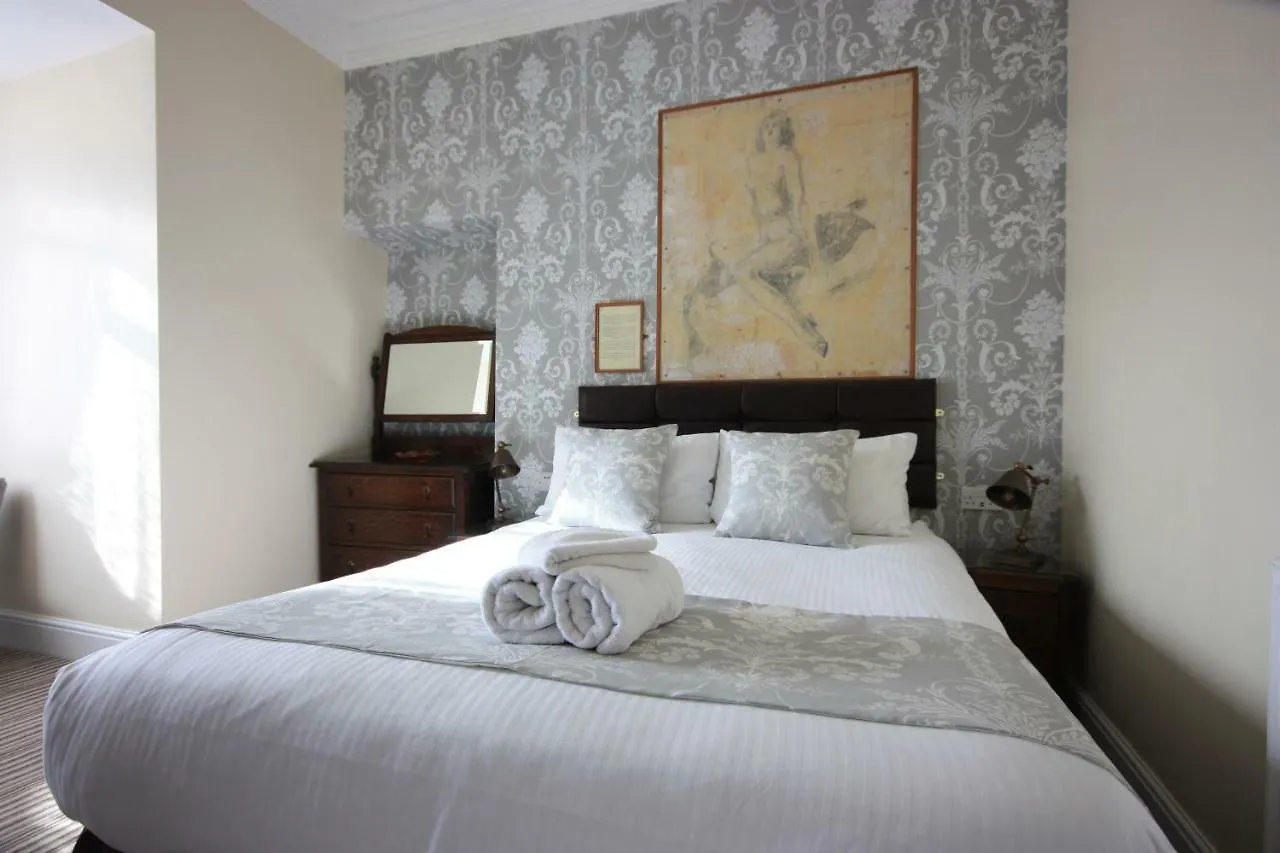 The Strathmore 4*