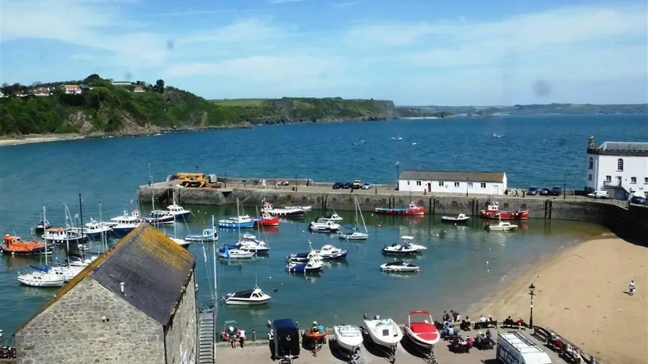 Holiday home Sparta Tenby
