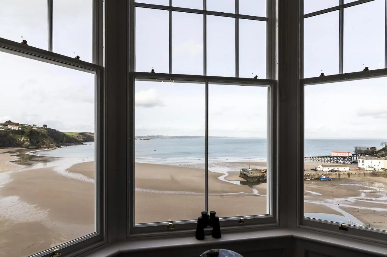 Fisherman's Catch - Two Bedroom Luxury - Tenby