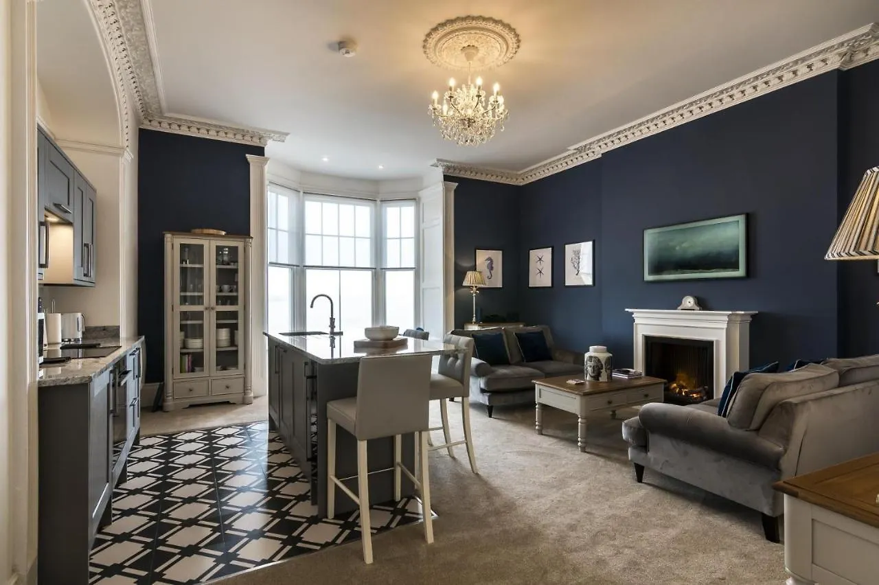 Fisherman's Catch - Two Bedroom Luxury - Apartment Tenby