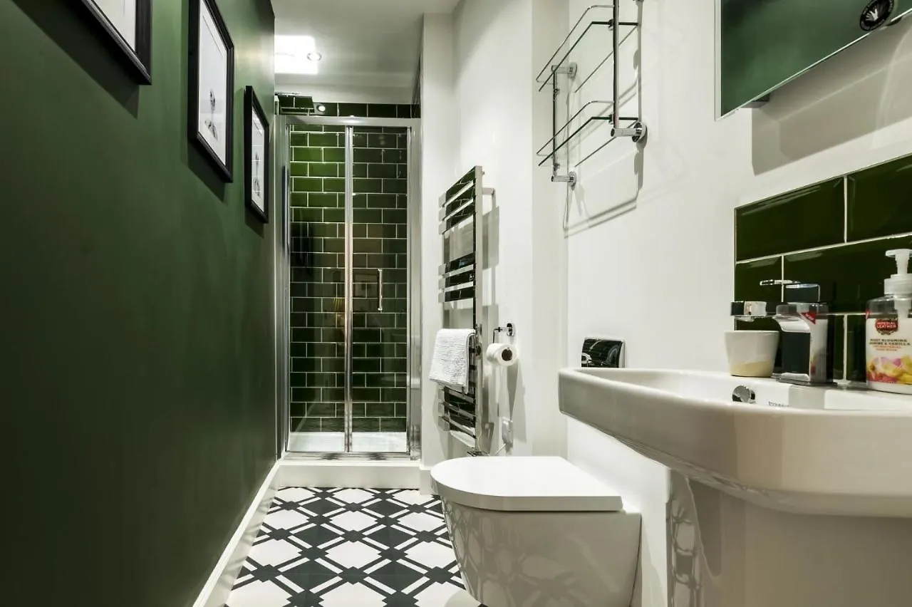 Fisherman's Catch - Two Bedroom Luxury - Tenby