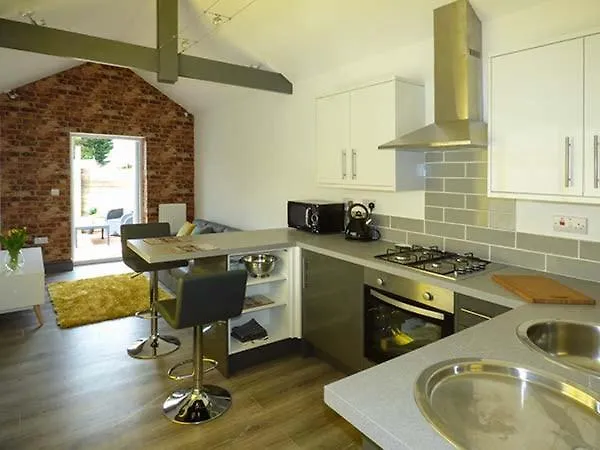 White Annexe Tenby