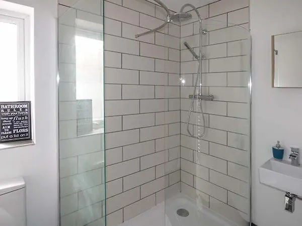 White Annexe Tenby